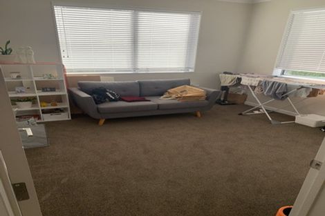 Photo of property in 82 Admirals Court Drive, Greenhithe, Auckland, 0632