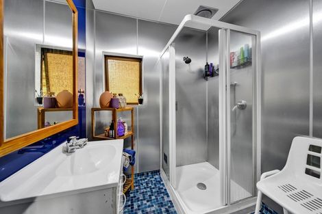 Photo of property in 142 Juliet Street, Stratford, 4332