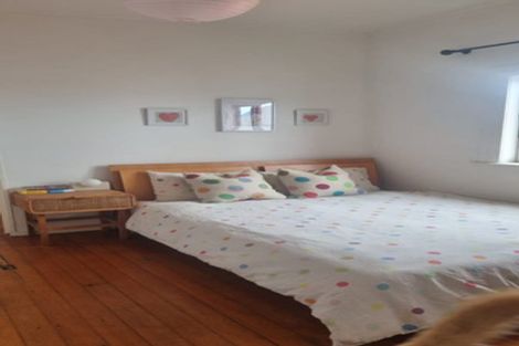 Photo of property in 11e Joan Street, Point Chevalier, Auckland, 1022