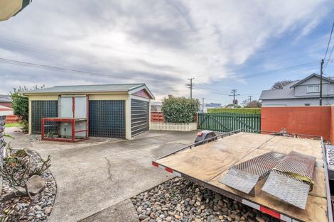 Photo of property in 71 Heywood Street, Grasmere, Invercargill, 9810