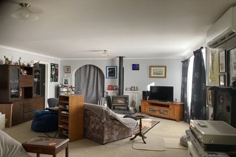 Photo of property in 41 Mouatt Street, Waitara, 4320