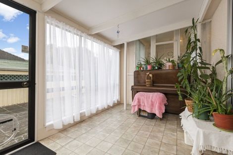 Photo of property in 3 Humber Street, Roslyn, Palmerston North, 4414