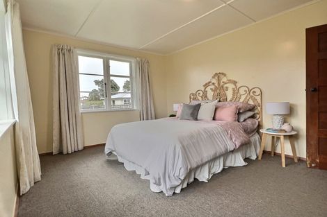 Photo of property in 3 Toro Street, Durie Hill, Whanganui, 4500