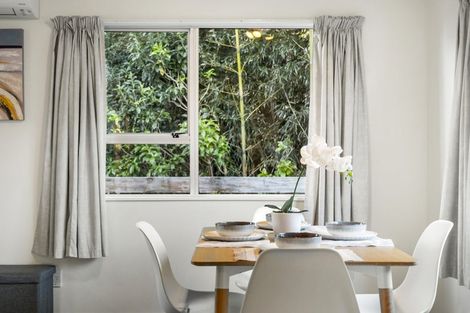Photo of property in 4/83 Manuka Road, Bayview, Auckland, 0629