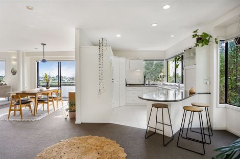 Photo of property in 29 Speedy Crescent, Hillcrest, Auckland, 0627