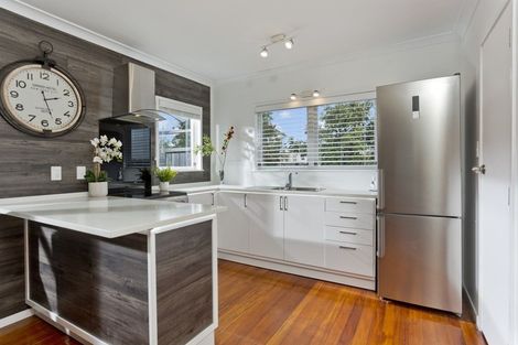 Photo of property in 140 Deep Creek Road, Torbay, Auckland, 0630