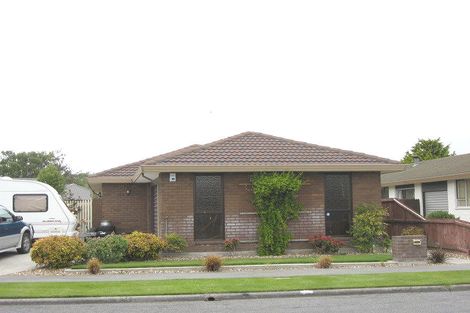Photo of property in 22 Radiata Avenue, Parklands, Christchurch, 8083