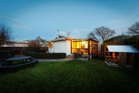 Photo of property in 91 Apollo Parade, Milson, Palmerston North, 4414
