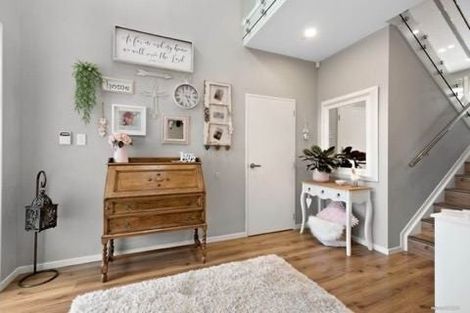 Photo of property in 11 Parkview Drive, Gulf Harbour, Whangaparaoa, 0930