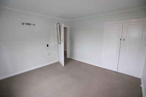 Photo of property in 124 Memorial Avenue, Burnside, Christchurch, 8053