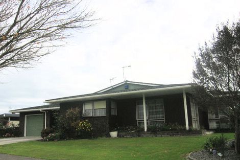 Photo of property in 34 Chippendale Crescent, Highbury, Palmerston North, 4412