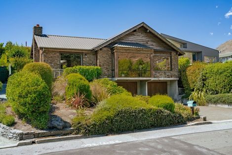 Photo of property in 8 Lake Avenue, Frankton, Queenstown, 9300