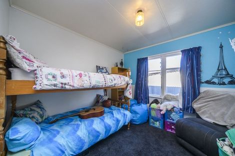 Photo of property in 18 Webb Street, Terrace End, Palmerston North, 4410