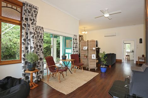 Photo of property in 9 Alice Street, Gladstone, Invercargill, 9810