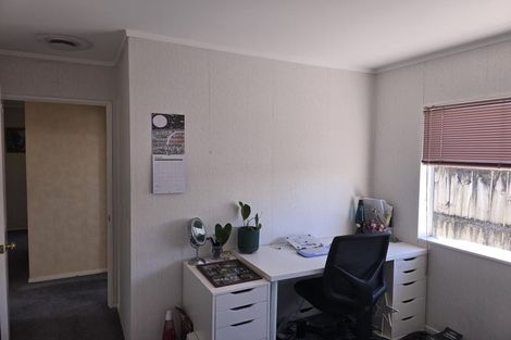 Photo of property in 15 Picasso Drive, West Harbour, Auckland, 0618