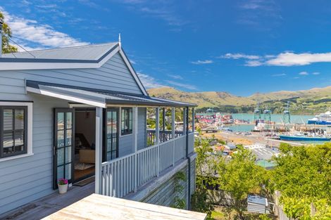 Photo of property in 24 Jacksons Road, Lyttelton, 8082