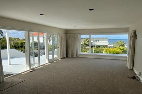 Photo of property in 1/3 Brown Street, Hauraki, Auckland, 0622