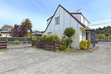 Photo of property in 159b Stokes Valley Road, Stokes Valley, Lower Hutt, 5019