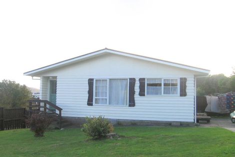 Photo of property in 2/4 Beauly Grove, Papakowhai, Porirua, 5024