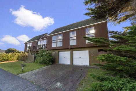 Photo of property in 3 Ara Kuaka, Waikanae Beach, Waikanae, 5036