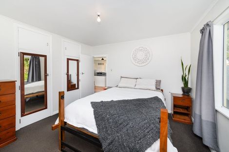 Photo of property in 1112 Rangiotu Road, Rangiotu, Palmerston North, 4477