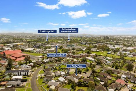 Photo of property in 7 Ansty Place, Mangere, Auckland, 2022