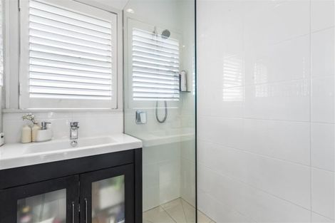 Photo of property in 3/33 Northumberland Avenue, Belmont, Auckland, 0622