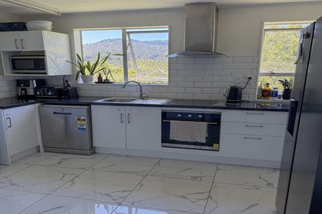 Photo of property in 24b Logie Street, Stokes Valley, Lower Hutt, 5019