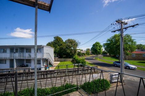 Photo of property in 6/3 Tralee Place, Hillcrest, Hamilton, 3216