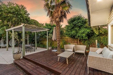 Photo of property in 9 Lake Terrace Road, Burwood, Christchurch, 8061