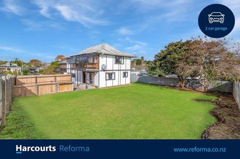 Photo of property in 2/4 Albert Street, Papakura, 2110