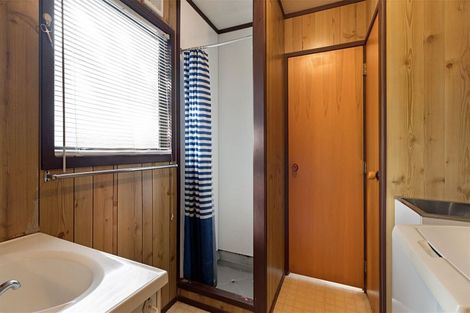 Photo of property in 15 Sherwood Avenue, Te Atatu South, Auckland, 0610