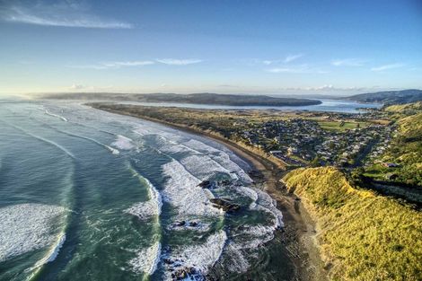 Photo of property in 12 Pipi Crescent, Mahia, 4198