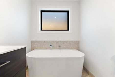 Photo of property in 87 Jack Hanley Drive, Jacks Point, Queenstown, 9371