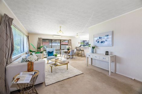 Photo of property in 4/39 Swanson Road, Henderson, Auckland, 0610