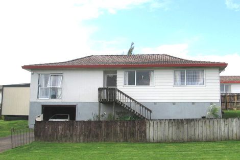 Photo of property in 21 Borich Road, Sunnyvale, Auckland, 0612