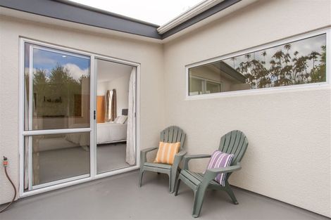 Photo of property in 7 Sawtell Place, Northcote, Christchurch, 8052