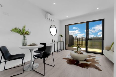 Photo of property in 17/17 Barneys Farm Road, Clendon Park, Auckland, 2103