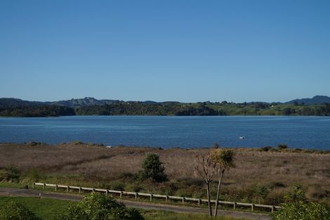 Photo of property in 32 Rangitukehu Street, Ohope, 3121