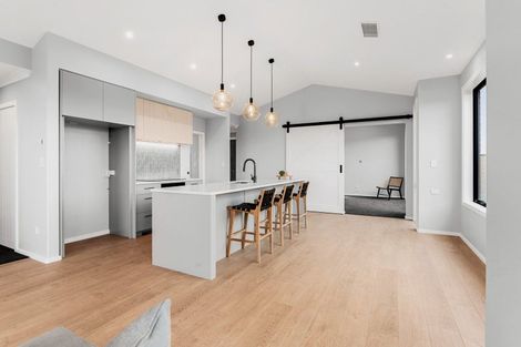 Photo of property in 52 Hugo Shaw Drive, Cambridge, 3434