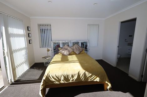 Photo of property in 16 Te Kio Crescent, Papamoa Beach, Papamoa, 3118