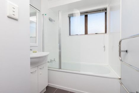 Photo of property in 431 Kahikatea Drive, Dinsdale, Hamilton, 3204