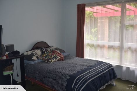 Photo of property in 151 Avonhead Road, Avonhead, Christchurch, 8042