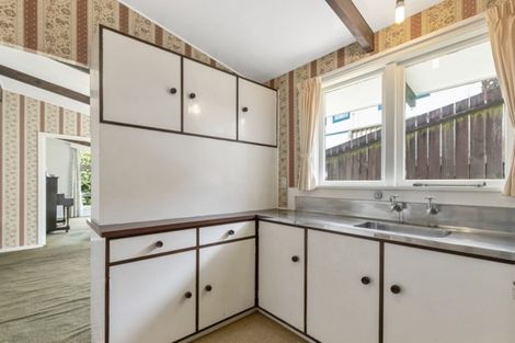 Photo of property in 51 Cypress Drive, Maungaraki, Lower Hutt, 5010