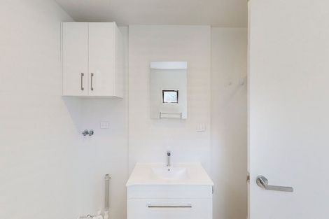 Photo of property in 1/25 Kitchener Terrace, Johnsonville, Wellington, 6037