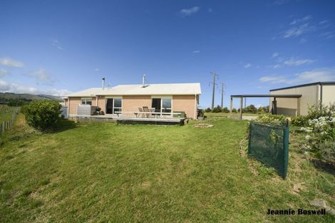 Photo of property in 83 Williams Road, Tokomaru, Palmerston North, 4474
