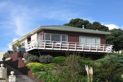 Photo of property in 77 The Parade, Bucklands Beach, Auckland, 2012