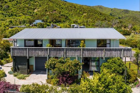 Photo of property in 312e Waikawa Road, Waikawa, Picton, 7220