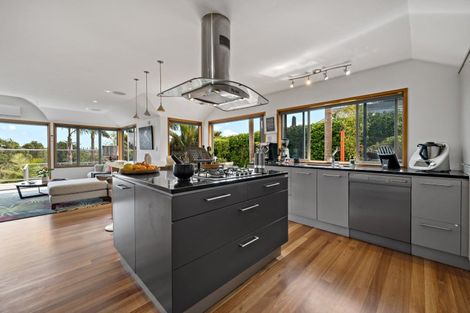 Photo of property in 14 Isherwood Place, Saint Johns, Auckland, 1072