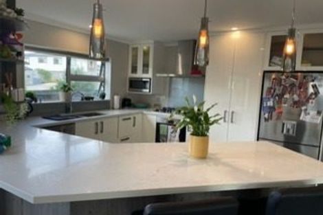 Photo of property in 43 Melksham Drive, Churton Park, Wellington, 6037